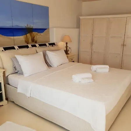 Mykonos Seaside 3br Aleomandra Gem Вилла