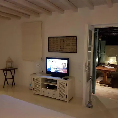 Villa Mykonos Seaside 3br Aleomandra Gem