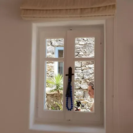 Mykonos Seaside 3br Aleomandra Gem * Ornos (Mykonos)